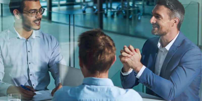 经纪商如何在 30 天内完成监管合规？2026 年快速申请方案（高效指南）