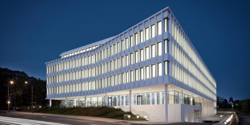 卢森堡 RAIF / SIF / SICAV 基金架构全解析：欧盟跨境分销的最强工具